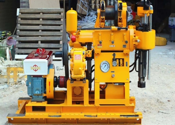 GK 200 コア掘削リグ 200 メートル Detph 探査工学のための 22 HP ディーゼル エンジン