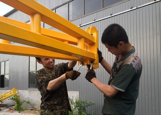 鉱山調査の掘削装置のゴム製 クローラー トラック下部構造のディーゼル機関は動力を与えた