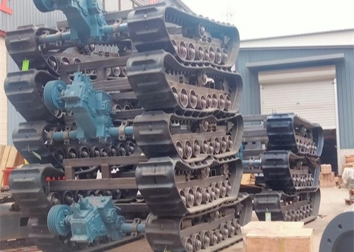井戸に機械をあけるのための1.5MT積載量のクローラー トラック下部構造