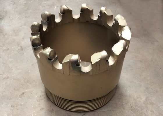 多結晶性ダイヤモンドのコンパクト350MMの井戸の穴あけ工具