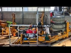 詳細: 油圧システムを備えた少し簡単な動きのトラクターボアウェル掘削